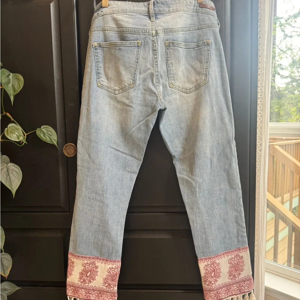 Anthropologie Women's Light Blue Jeans with Hem Details - Picture 4 of 10